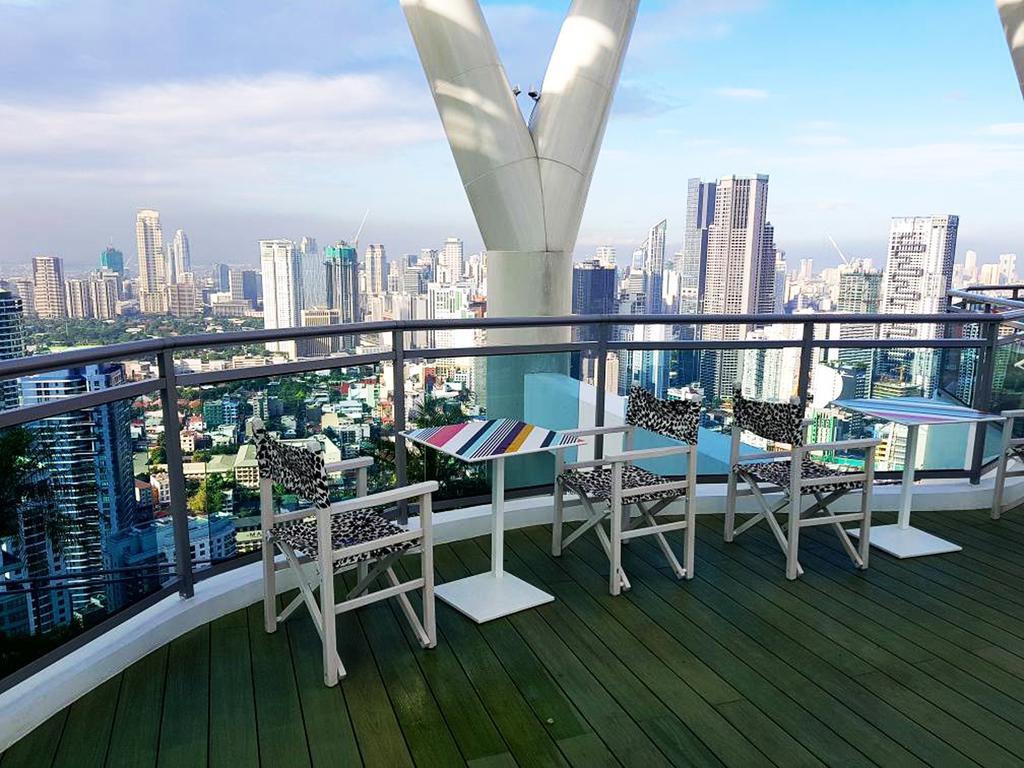 Modern Luxury Lower Penthouse Unit Manila Esterno foto
