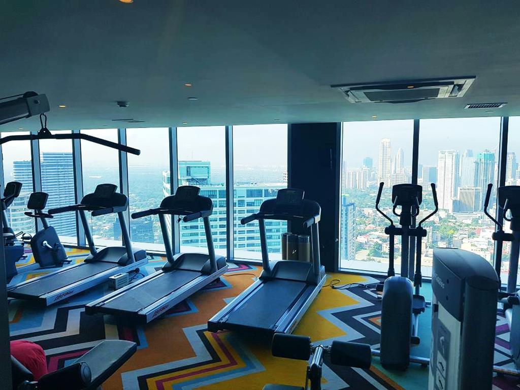 Modern Luxury Lower Penthouse Unit Manila Esterno foto